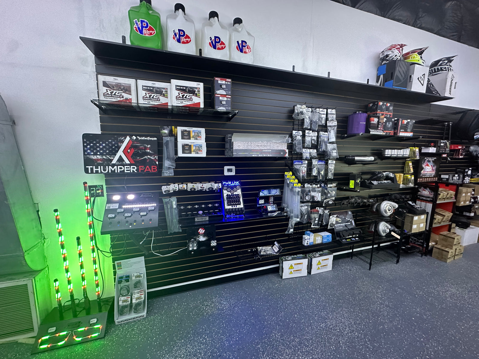 Fleet maintenance service bay